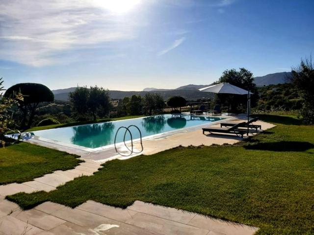 Villa Alba Esclusiva Villa Con Piscina A Sfioro E Vista Mozzafiato Sul Mare Cugnana Luaran gambar