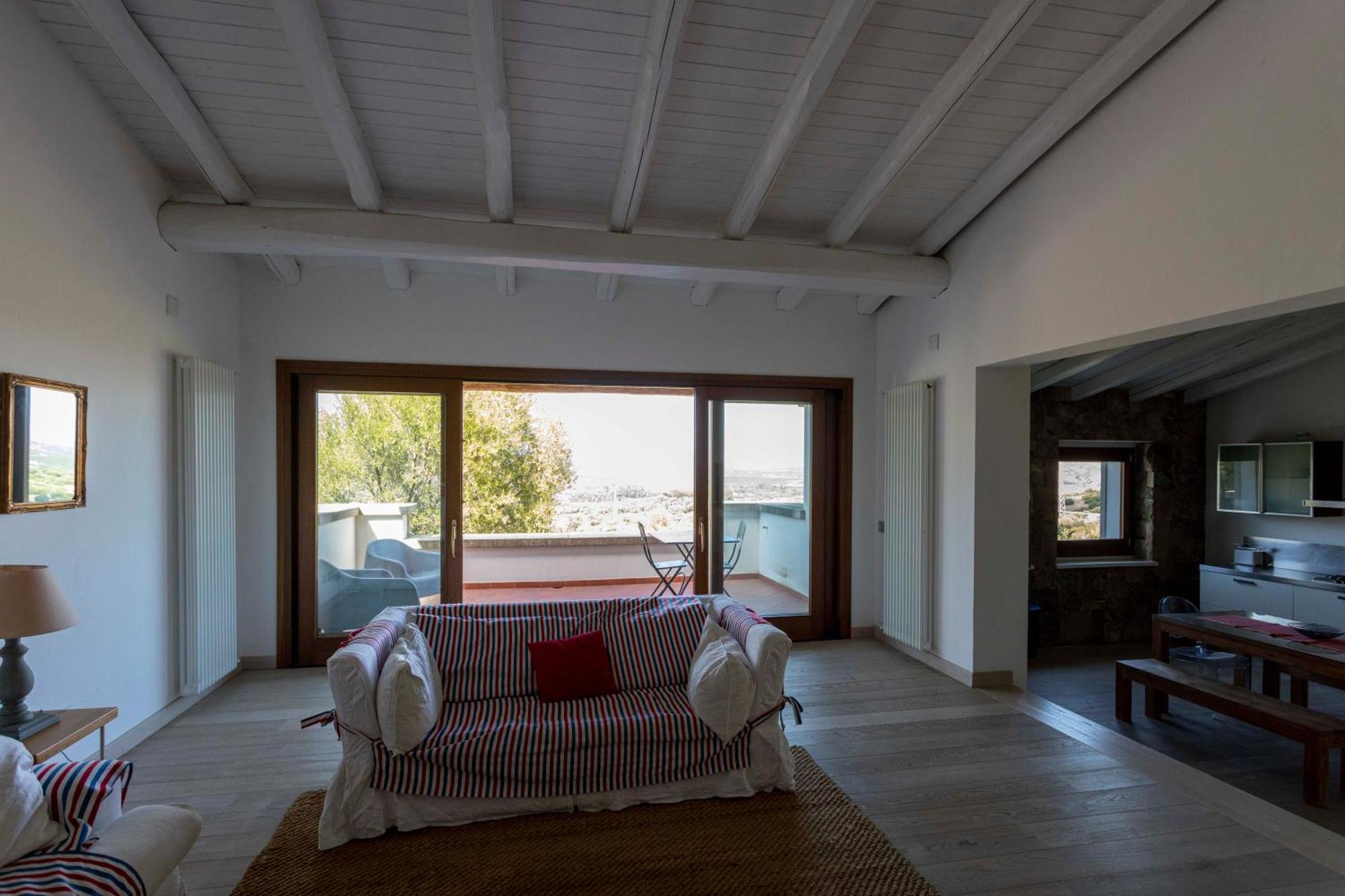 Villa Alba Esclusiva Villa Con Piscina A Sfioro E Vista Mozzafiato Sul Mare Cugnana Luaran gambar