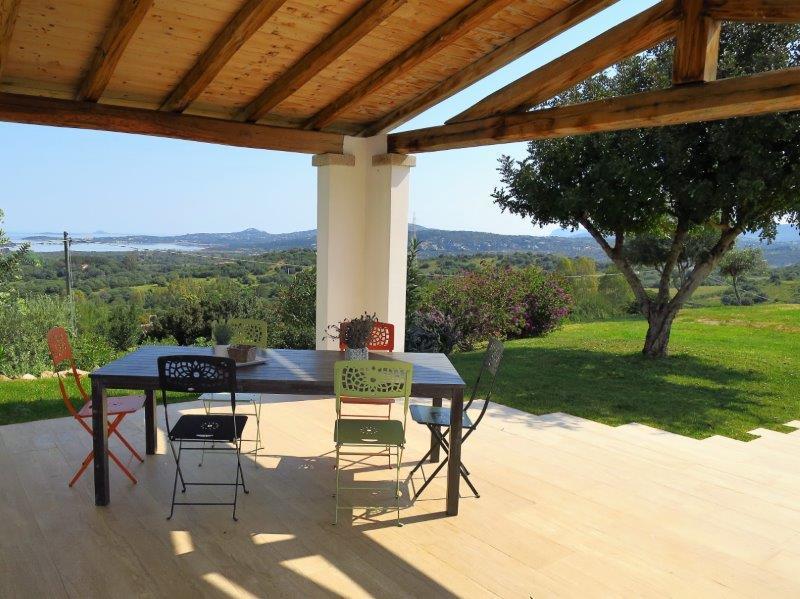 Villa Alba Esclusiva Villa Con Piscina A Sfioro E Vista Mozzafiato Sul Mare Cugnana Luaran gambar